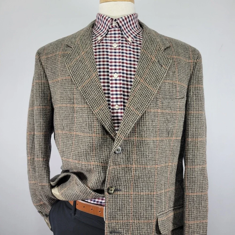 Hunt Club Men's Sport Coat Blazer Three Button Tweed Brown Plaid Wool Size 44L‎
